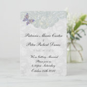 Faire-part de mariage de papillon et de dentelle (Debout devant)