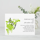Faire-part de mariage décoré d'un monogramme blanc (Debout devant)
