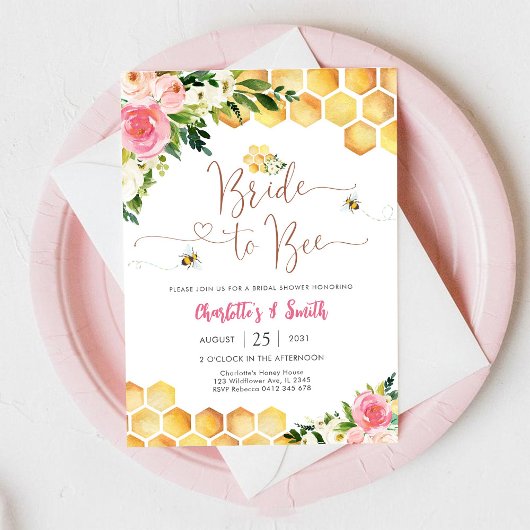 Faire-part de mariage en forme d'abeille