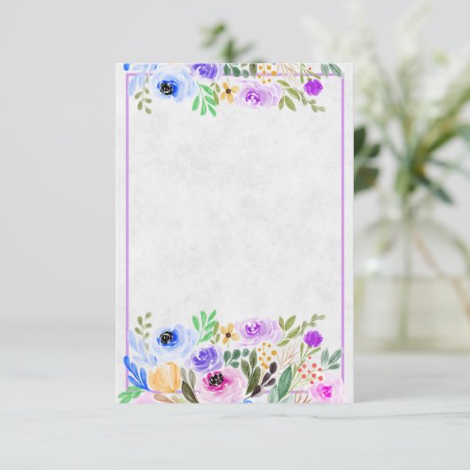 Faire-part de mariage floral aquarelle violet et b (Debout devant)