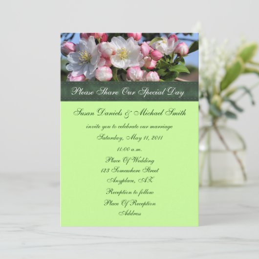 Faire-part de mariage florale en fleurs blanches (Debout devant)