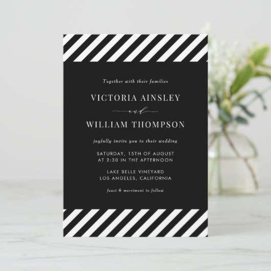 Faire-part de mariage moderne en noir et blanc (Debout devant)