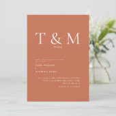 Faire-part de mariage moderne Monogramme Terracott (Debout devant)