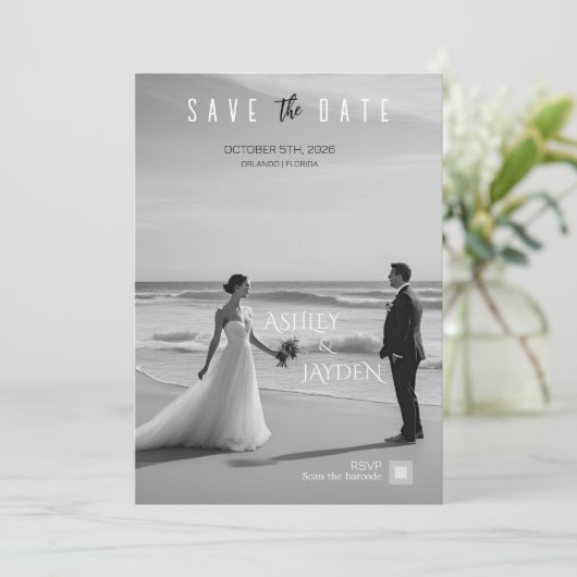 Faire-part de mariage monochrome (Debout devant)