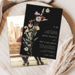 Faire-part de mariage photo Floral noir<br><div class="desc">Faire-part de mariage de photos florales noires. Ce Faire-part de mariage floral photo élégant et élégant présente de magnifiques fleurs sauvages aquarellés peints à la main,  disposés dans un joli bouquet. Recherchez les éléments correspondants dans la collection de Mariages Fleurs sauvages Black Boho.</div>