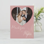 Faire-part de mariage rose avec photo et code QR (Debout devant)