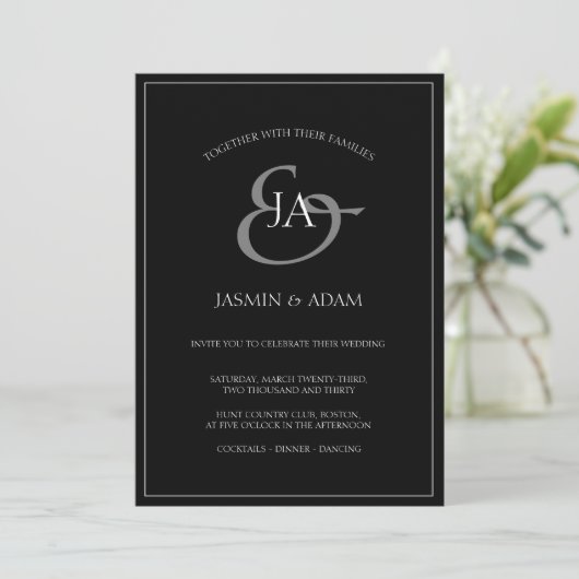 Faire-part de mariage simple en noir et blanc (Debout devant)