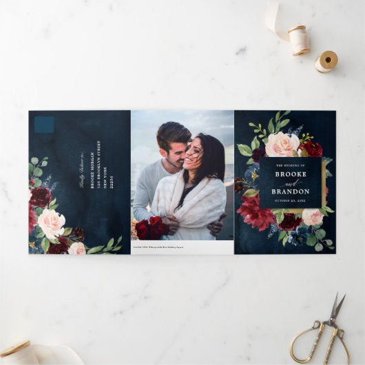 Faire-part de mariage trifold Navy Rouge Bourgogne (Extérieur)