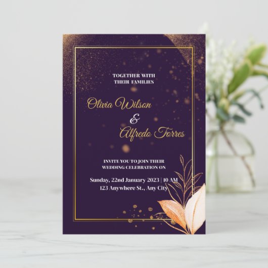 faire-part de mariage violet aux couleurs or (Debout devant)