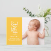 Faire-part de naissance de bébé garçon dessiné à l (Debout devant)