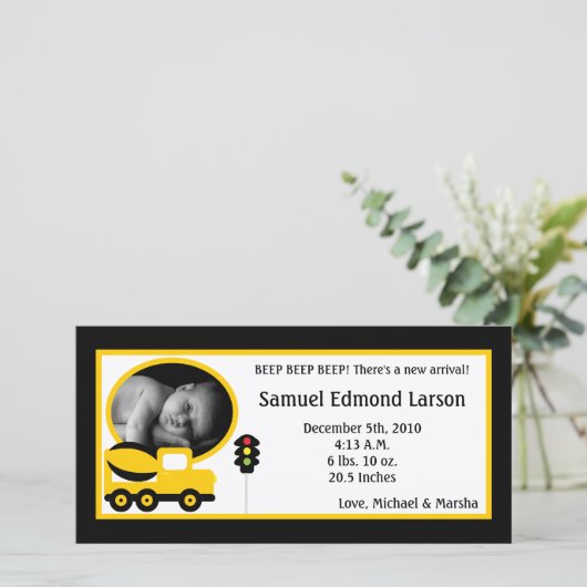 faire-part de naissance photo de construction 4x8 (Debout devant)