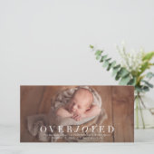 Faire-part de naissance photo de vacances (Debout devant)