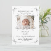 Faire-part de naissance photo neutre noir et blanc (Debout devant)