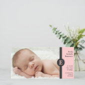 Faire-part de naissance pour bébé rose moderne (Debout devant)