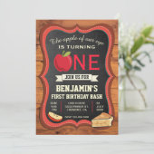 Faire-part de premier anniversaire Rustic Barn Woo (Debout devant)