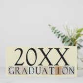 Faire-part de remise de diplômes/Invitations à une (Debout devant)