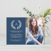 Faire-part de remise de diplômes Monogramme - Bleu (Debout devant)