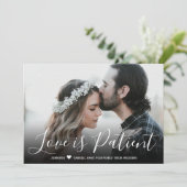 Faire-part de report de mariage patient (Debout devant)