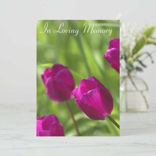 Faire-part de service commémoratif des tulipes ros (Debout devant)