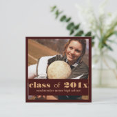 Faire-part d'invitation à la sortie d'une grande p (Debout devant)