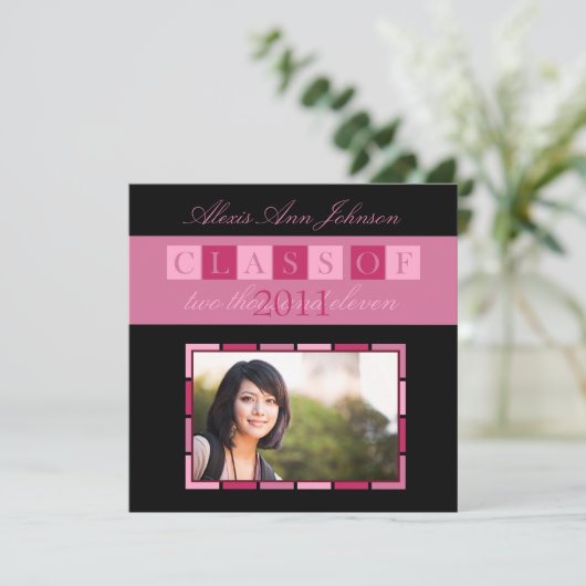 Faire-part d'invitation d'obtention du diplôme de (Debout devant)