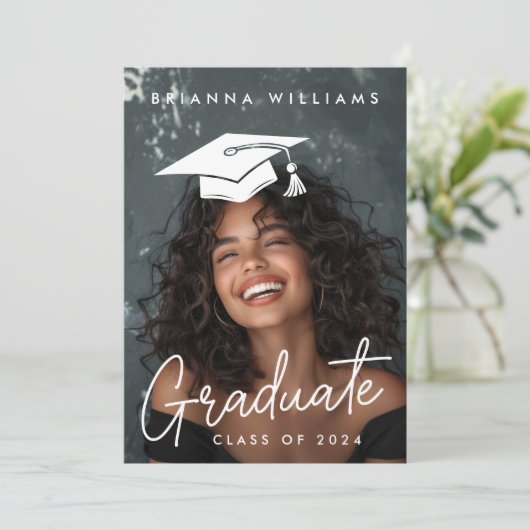 Faire-part Diplôme éditable casquette photo diplômé (Debout devant)