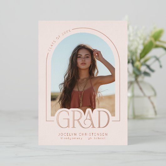 Faire-part d'obtention du diplôme en or rose pâle (Debout devant)