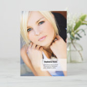 Faire-part d'obtention d'un diplôme de photographi (Debout devant)