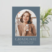 Faire-part Dusty Blue | Classic Arch Photo Graduc Announc (Debout devant)