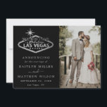 Faire-part Elégant Las Vegas Destination Mariage<br><div class="desc">Faites savoir à tout le monde que vous l'avez fait, vous vous êtes marié avec style avec ces cartes de faire-part mariages modernes et très tendance. Le design est facile à personnaliser avec votre libellé d'événement spécial et votre famille et vos amis seront enchantés quand ils reçoivent ces fabuleuses cartes...</div>