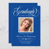 Faire-part Élégant script blanc Photo Blue College Graduation (Devant / Derrière)