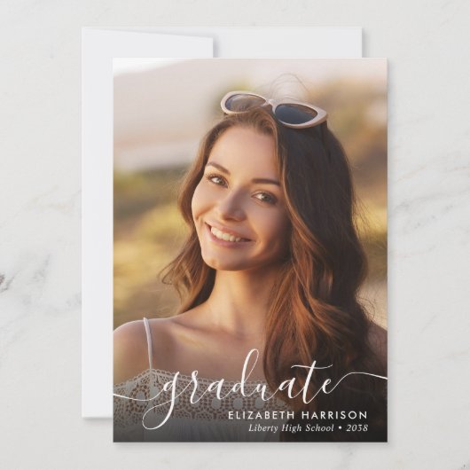 Faire-part Élégant script blanc superposition photo Graduate (Devant)