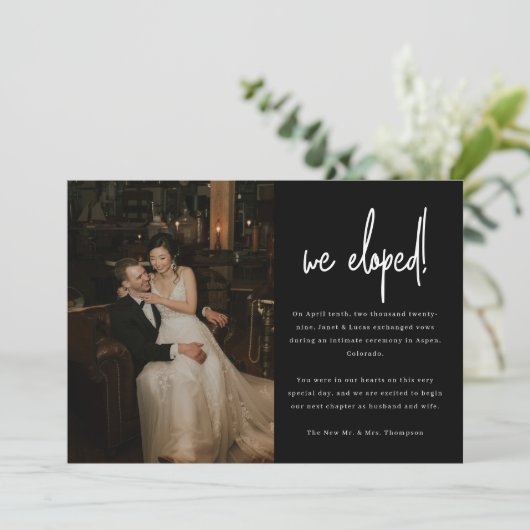 Faire-part Elopement photo Mariage de script noir moderne (Debout devant)