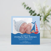 Faire-part Faire Annonce Photo de Bébé Garçon avec un Voilier (Debout devant)