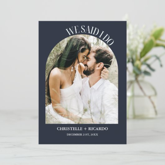 Faire-part Faire part de fuite en amoureux bleu marine élégan (Debout devant)