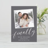 Faire-part Fiançailles photo instantané chic (Debout devant)