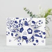 Faire-part Filles de soccer anniversaire bleu ballon de footb (Debout devant)