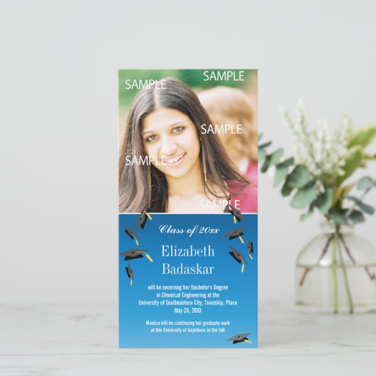 Faire-part Flying Graduation Caps (Debout devant)