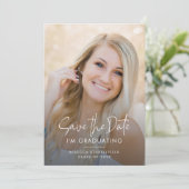 Faire-part Grad Photo 2025 Enregistrer la date Graduation (Debout devant)