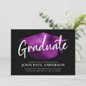 Faire-part Graduate Metallic Purple Grad Casquette Black Grad (Debout devant)