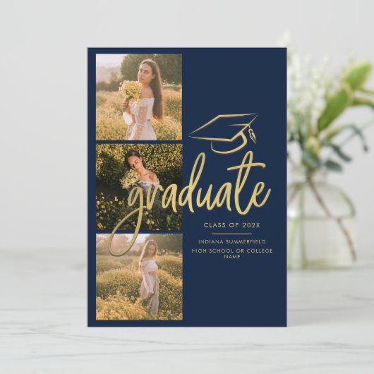 Faire-part Graduation 2025 Grad Photos Navy Blue Script (Debout devant)