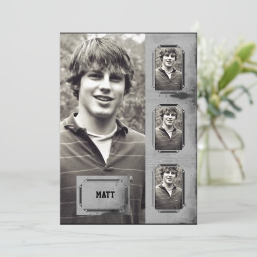 Faire-part grunge d'obtention du diplôme de (Debout devant)