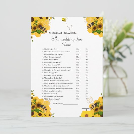 Faire-part Jeu Jaune Bee Mariage jeu de chaussures jeu Card (Debout devant)