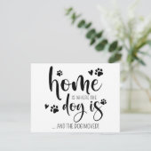 Faire-part La maison est où le chien est que nous avons dépla (Debout devant)
