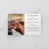 Faire-part Mains d'un couple de mariés avec une bague (Intérieur)