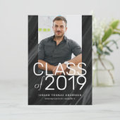 Faire-part Marbre noir moderne Stacked Texte Graduation Photo (Debout devant)