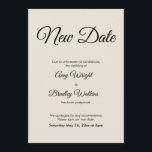 Faire-part Mariage reporté de la nouvelle date de<br><div class="desc">Voici une carte simple pour avertir vos invités s'il est nécessaire de changer votre date de mariage. Utilisez les champs modèles pour ajouter vos détails personnels et faire de ce design élégant et minimaliste votre propre. L'arrière - plan blanc peut être changé à n'importe quelle couleur que vous préférez. Toutes...</div>