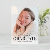 Faire-part minimum de graduation photo 2025 (Debout devant)