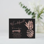 Faire-part mobile d'ananas à clé rose noir (Debout devant)