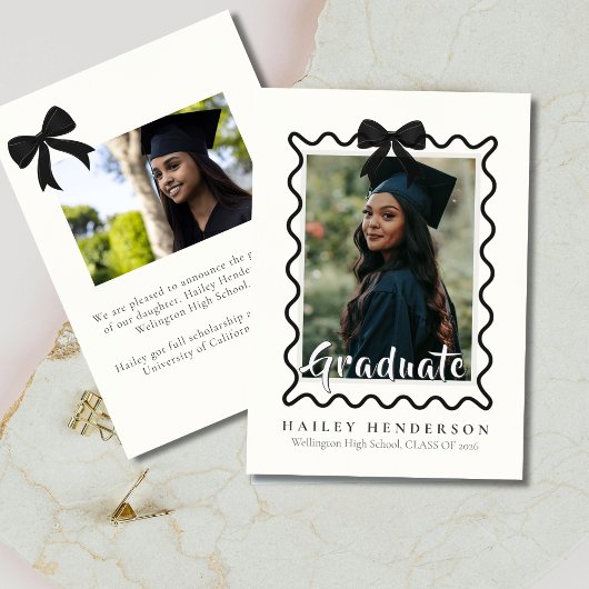 Faire-part Modern Minimalist Bow Frame Graduation Photo